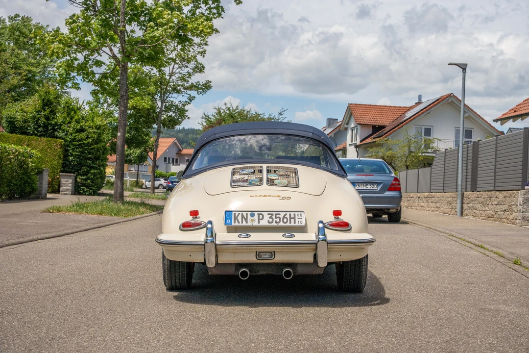 1963 Porsche 356 B - Image 9 of 31