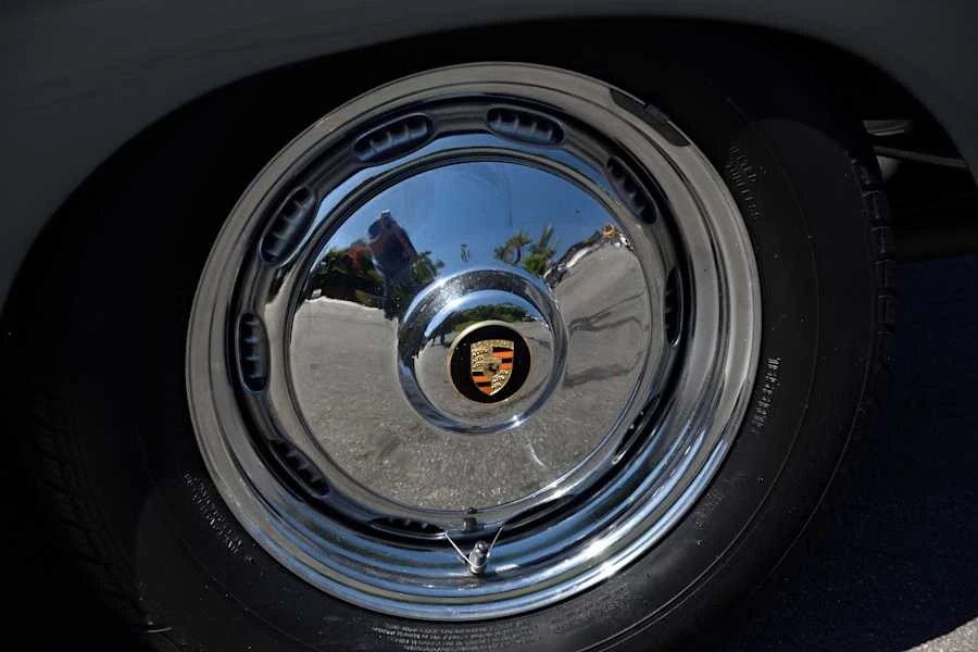 1963 Porsche 356 B - Image 14 of 31
