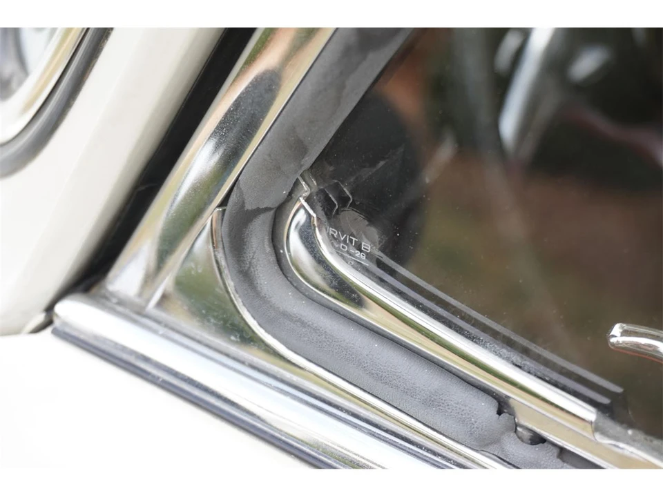 1963 Porsche 356 B - Image 8 of 31