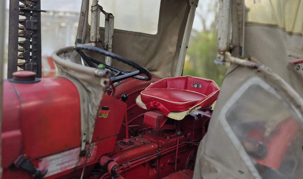 1963 Porsche Tractors - Image 23 of 31
