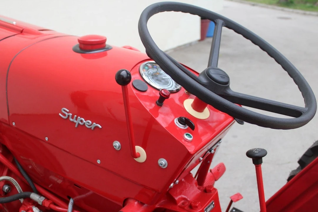 1963 Porsche Tractors - Image 5 of 31