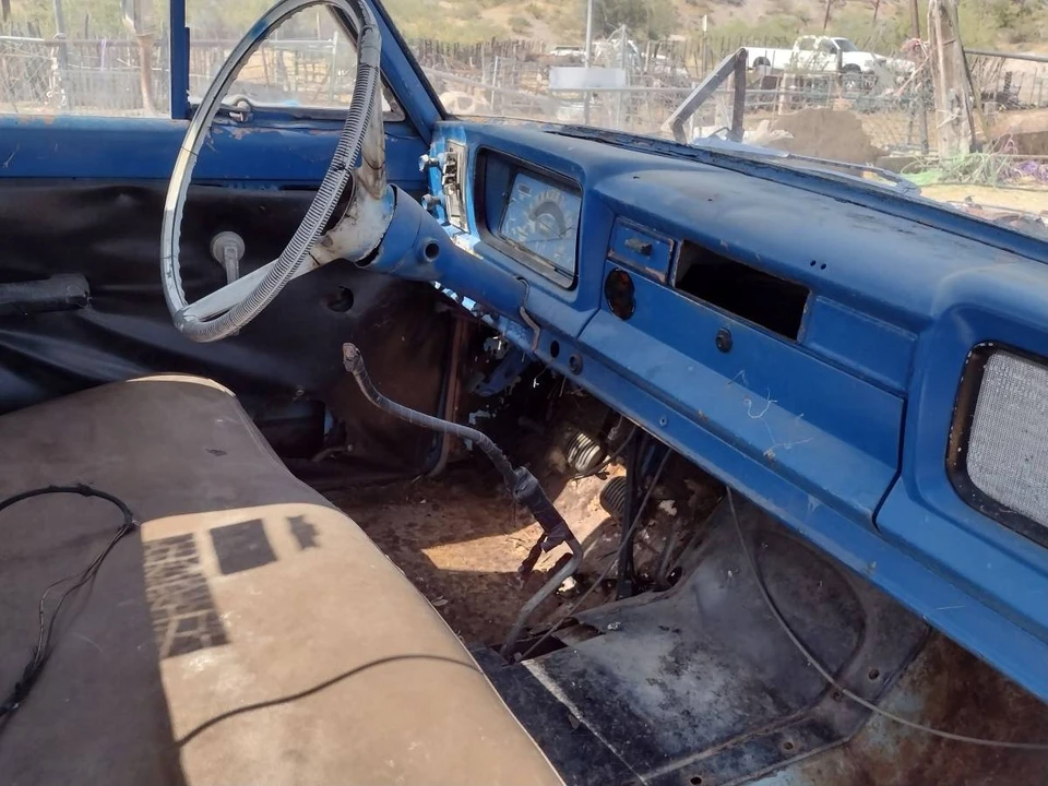 1963 Jeep SJ Gladiator - Image 7 of 15