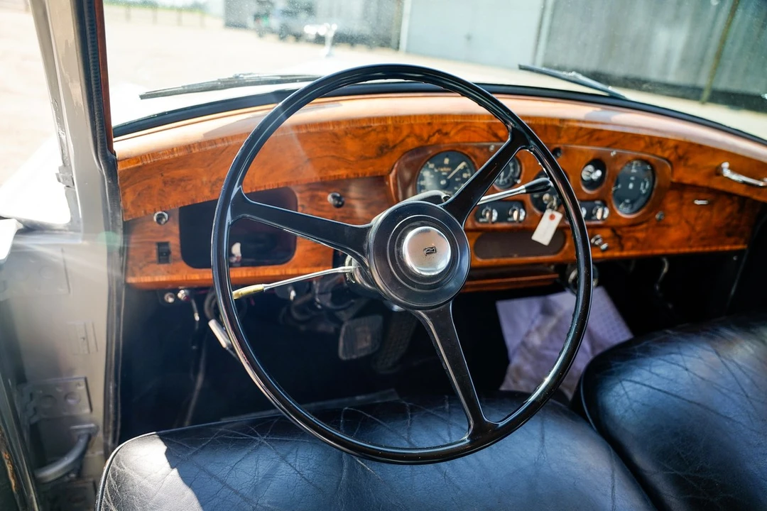 1963 Rolls-Royce Phantom V - Image 29 of 30