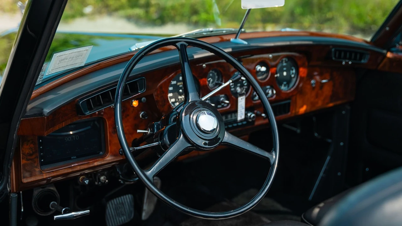 1963 Rolls-Royce Silver Cloud III - Image 7 of 31