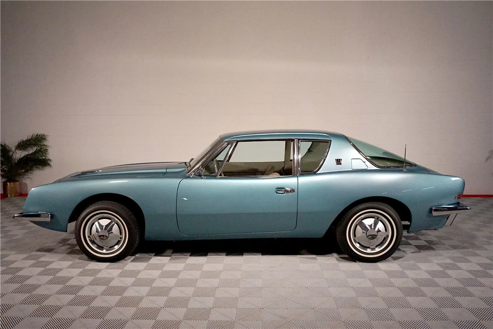 1963 Studebaker Avanti - Image 5 of 5