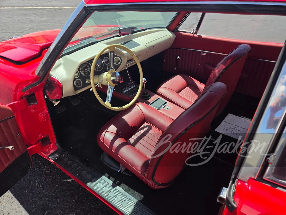 1963 Studebaker Avanti - Image 5 of 18