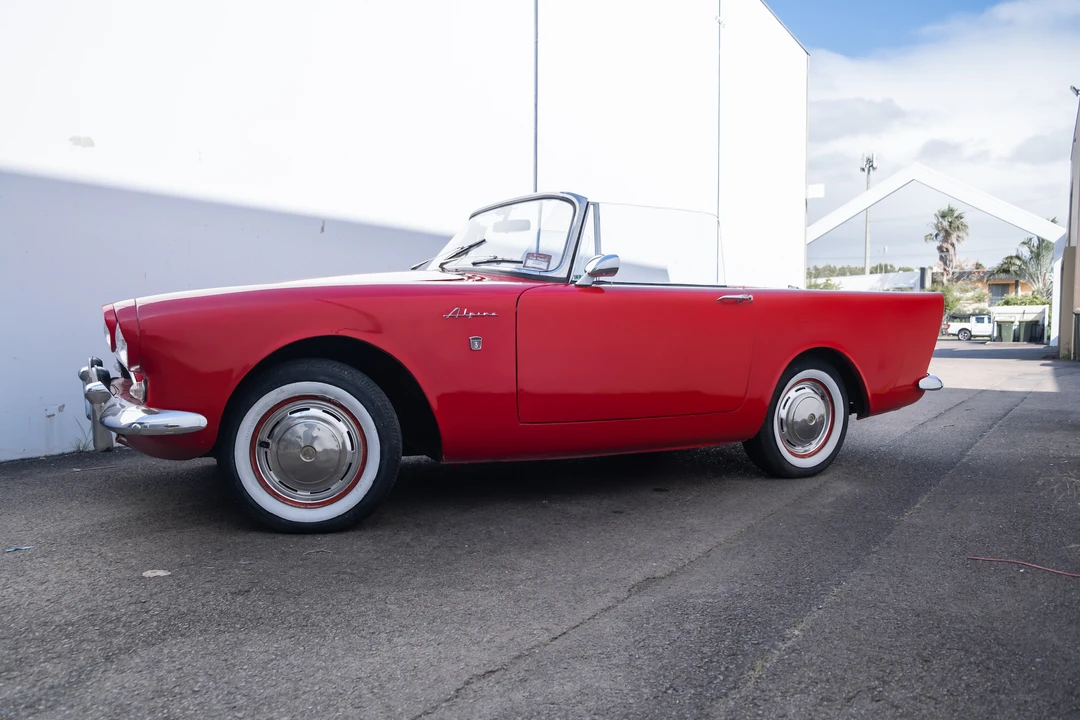 1963 Sunbeam Alpine - Image 5 of 31