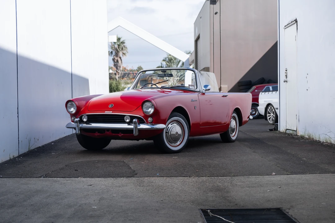 1963 Sunbeam Alpine - Image 11 of 31