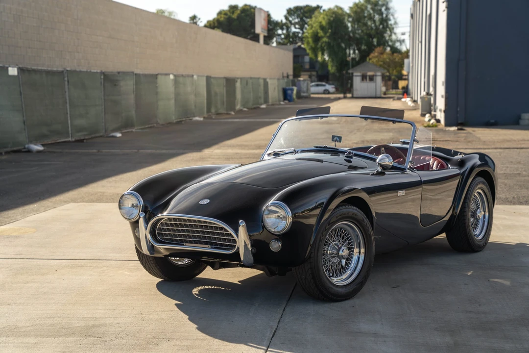 1963 Shelby Cobra 289 - Image 2 of 31