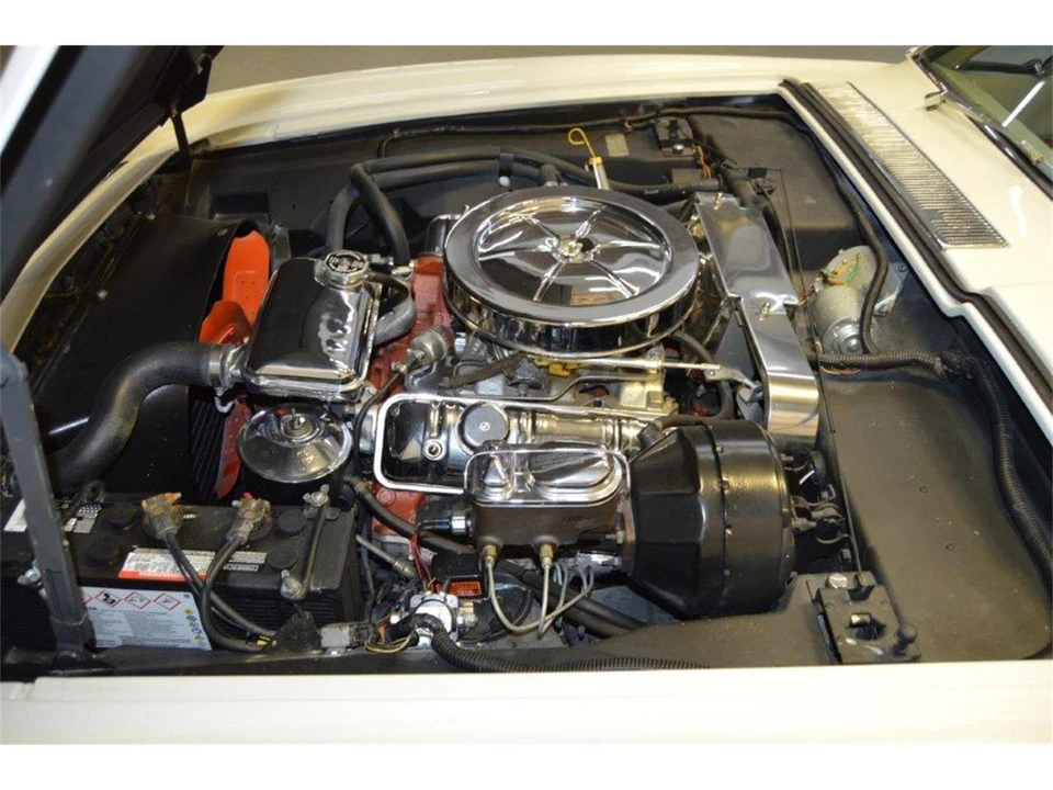 1963 Studebaker Avanti - Image 17 of 31