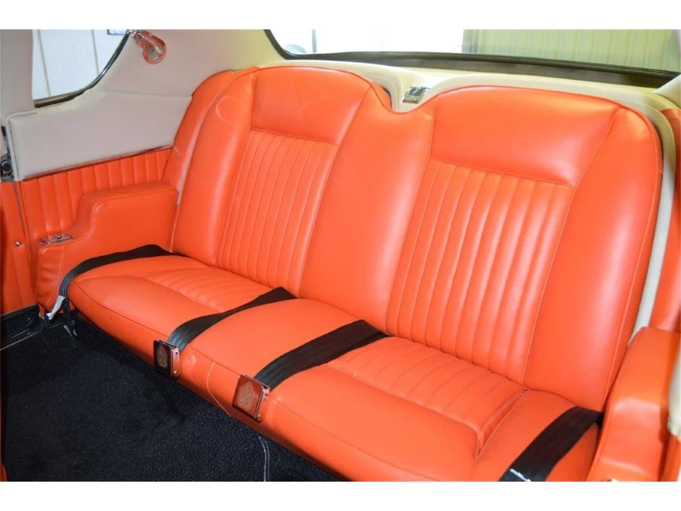 1963 Studebaker Avanti - Image 28 of 31