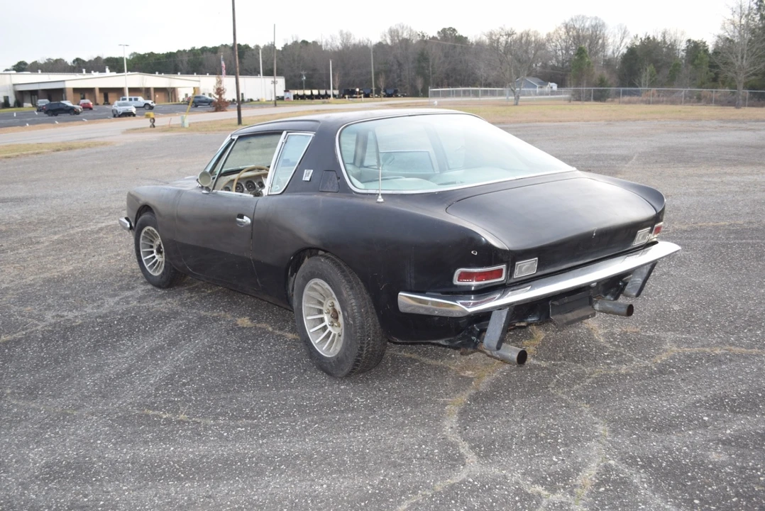 1963 Studebaker Avanti - Image 3 of 31