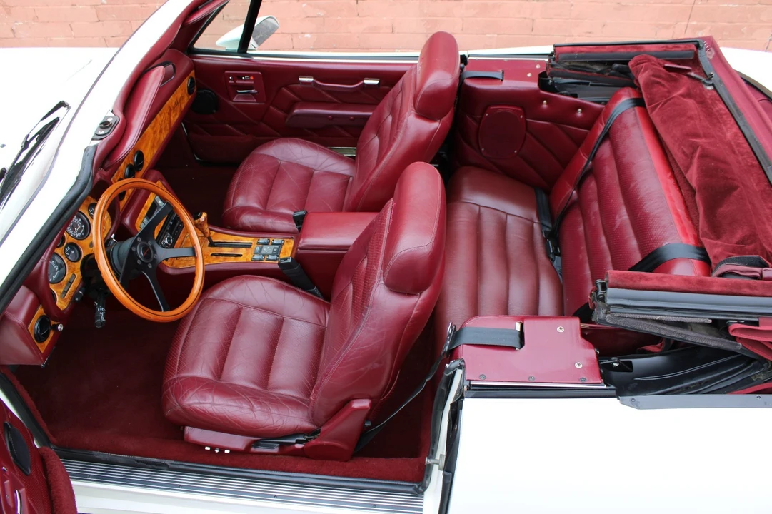 1963 Studebaker Avanti - Image 7 of 31