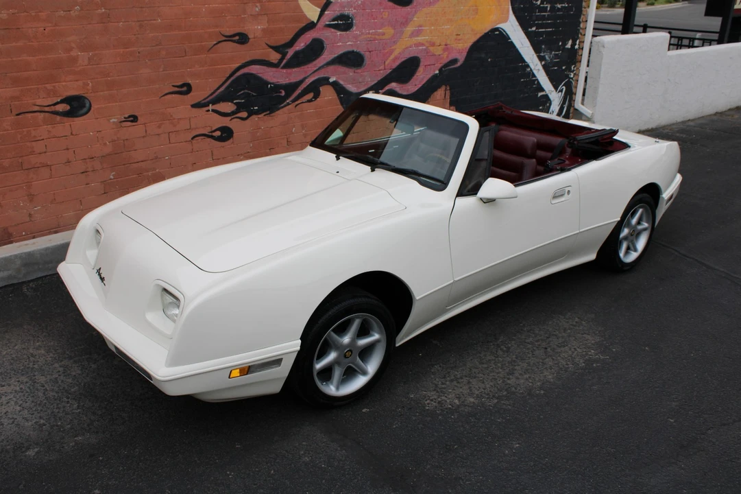 1963 Studebaker Avanti - Image 23 of 31