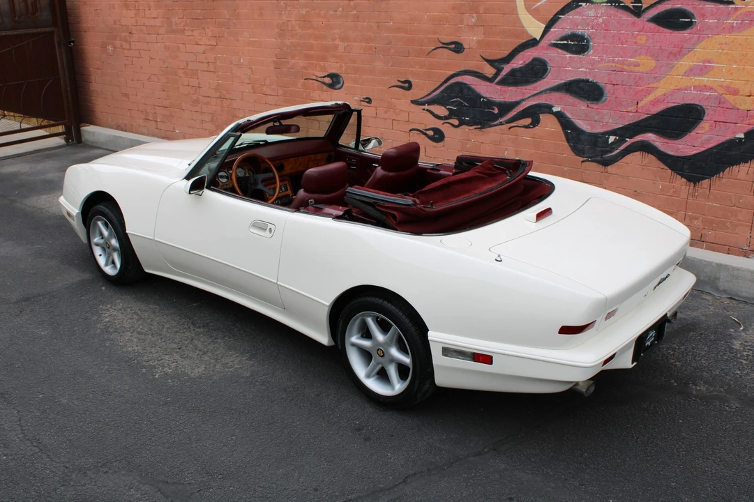 1963 Studebaker Avanti - Image 29 of 31