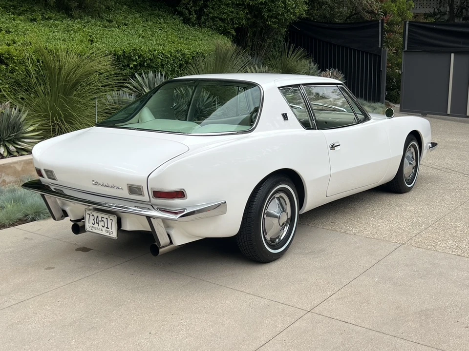 1963 Studebaker Avanti - Image 20 of 31
