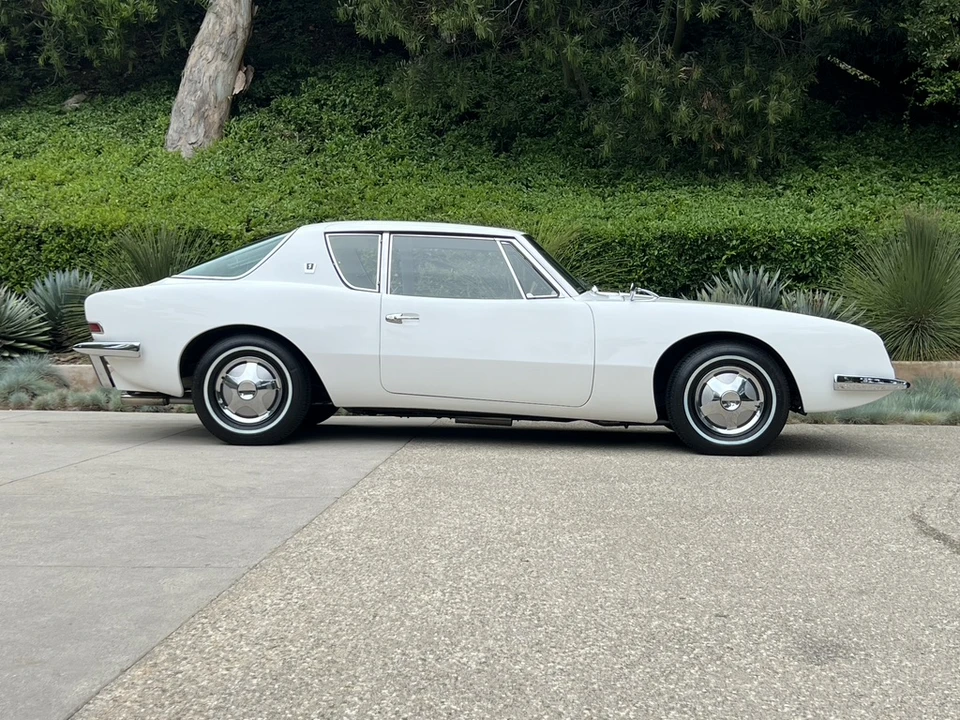 1963 Studebaker Avanti - Image 16 of 31