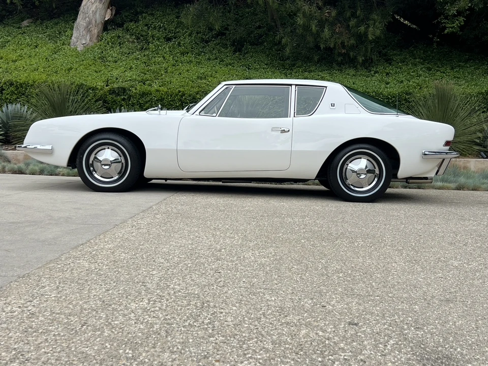 1963 Studebaker Avanti - Image 30 of 31