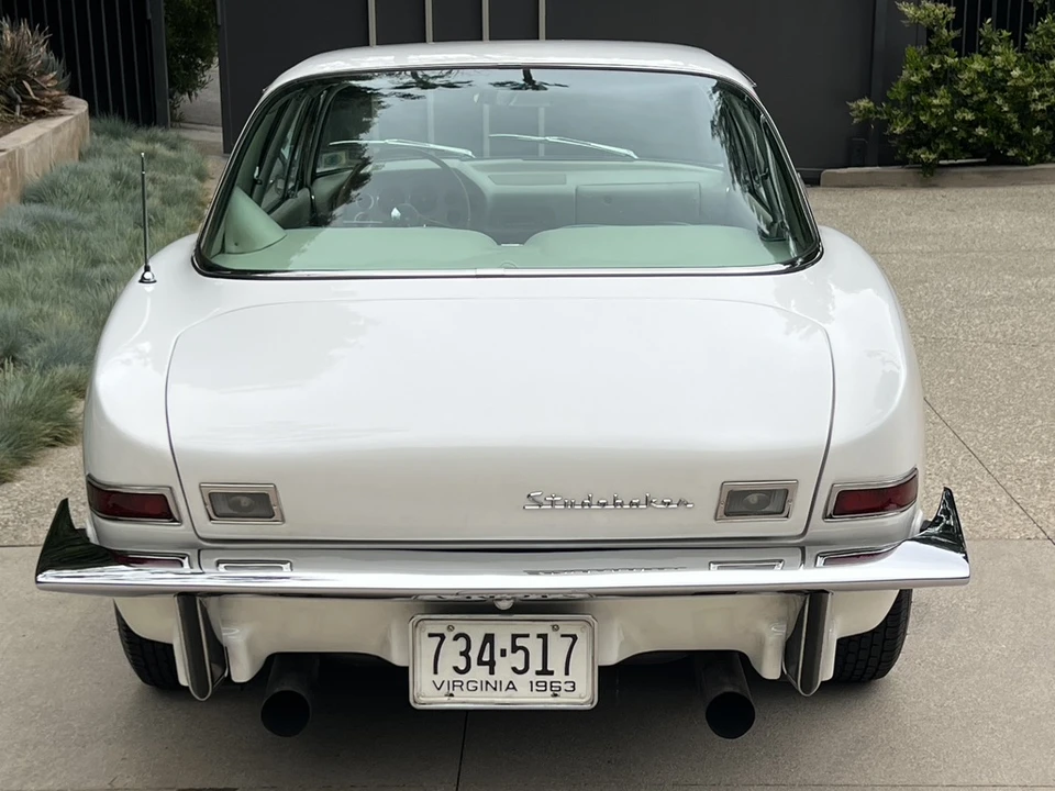 1963 Studebaker Avanti - Image 24 of 31