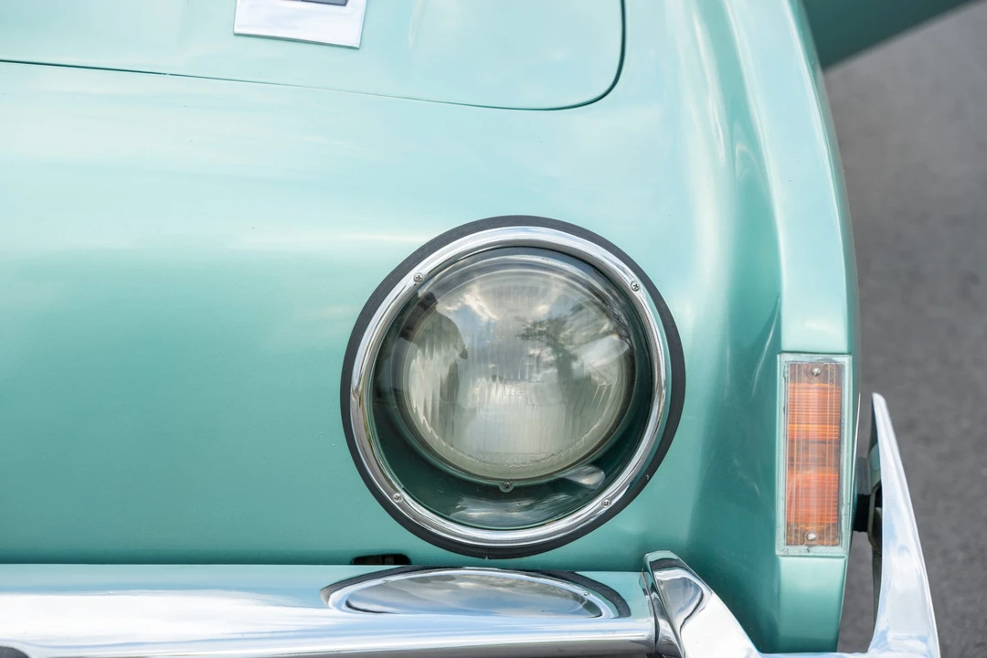 1963 Studebaker Avanti - Image 15 of 31