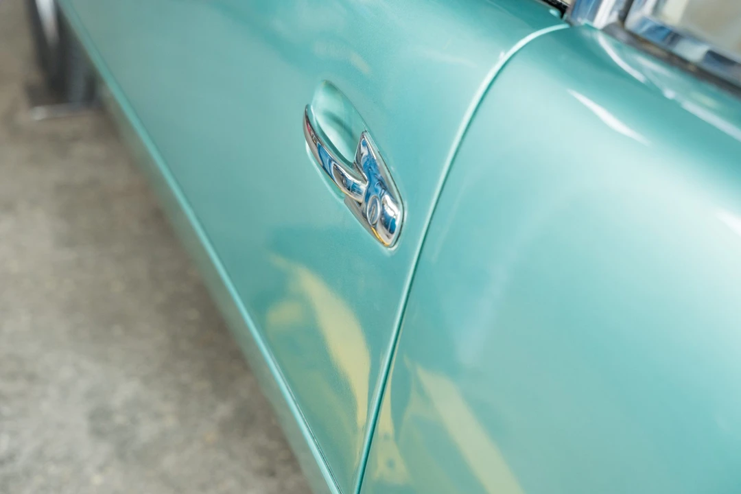 1963 Studebaker Avanti - Image 24 of 31