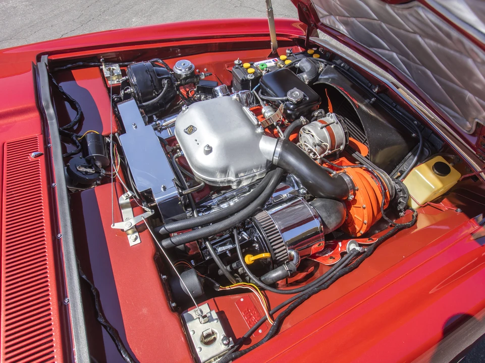 1963 Studebaker Avanti - Image 5 of 31