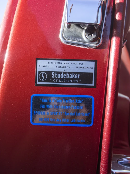 1963 Studebaker Avanti - Image 10 of 31