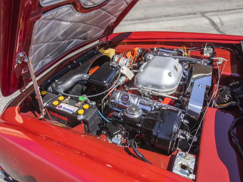 1963 Studebaker Avanti - Image 7 of 31