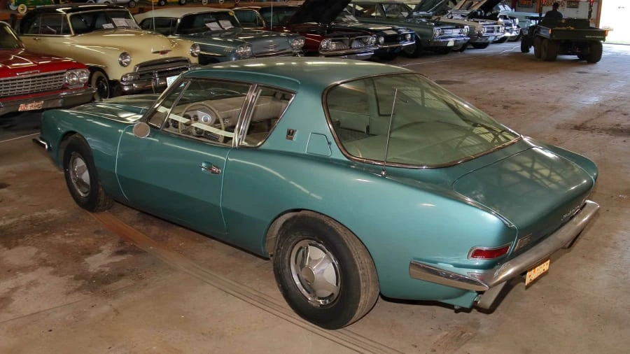 1963 Studebaker Avanti - Image 3 of 16