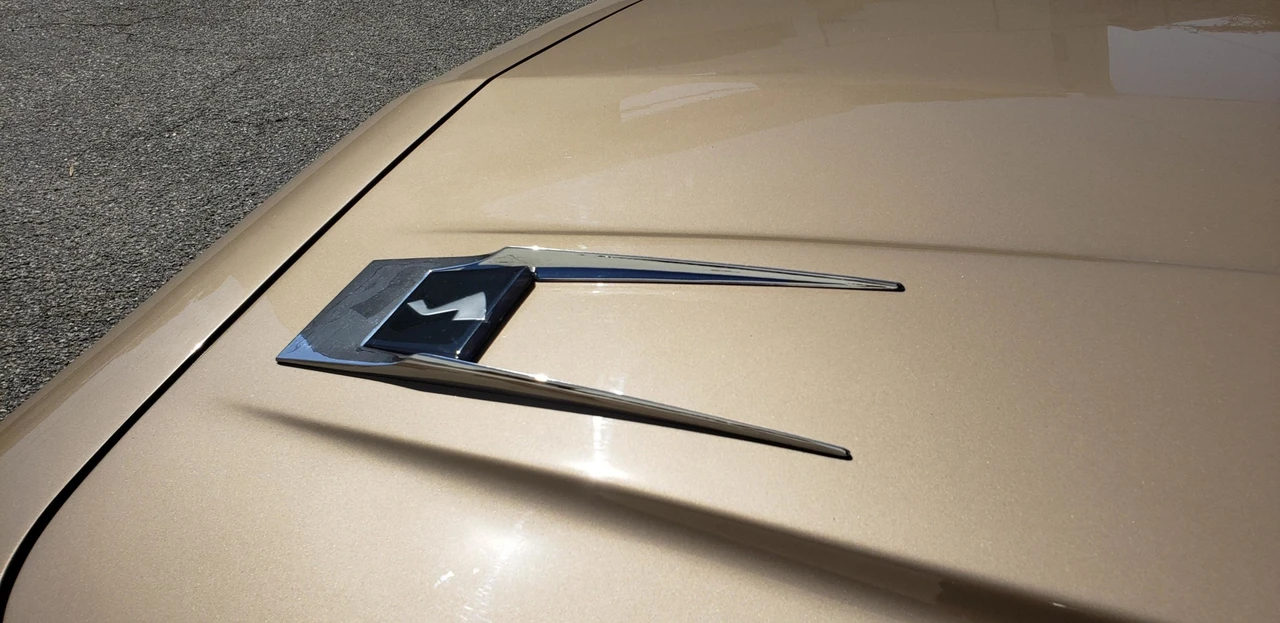 1963 Studebaker Avanti - Image 16 of 31