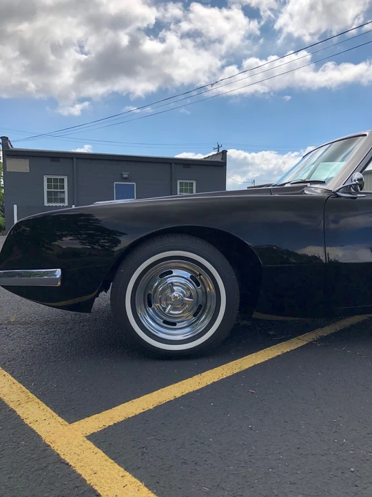 1963 Studebaker Avanti - Image 13 of 31