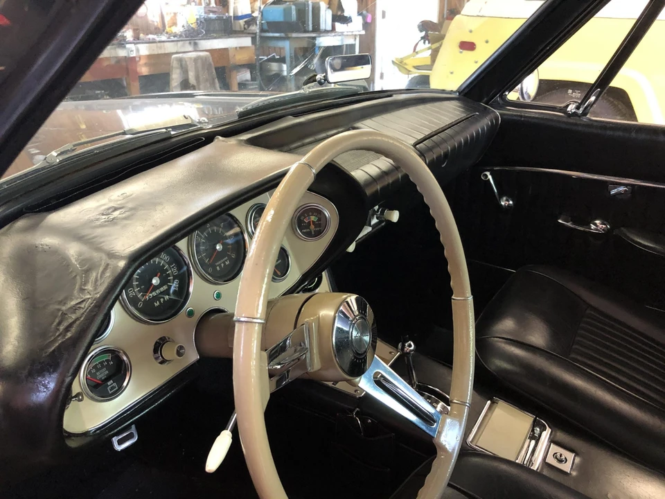 1963 Studebaker Avanti - Image 27 of 31