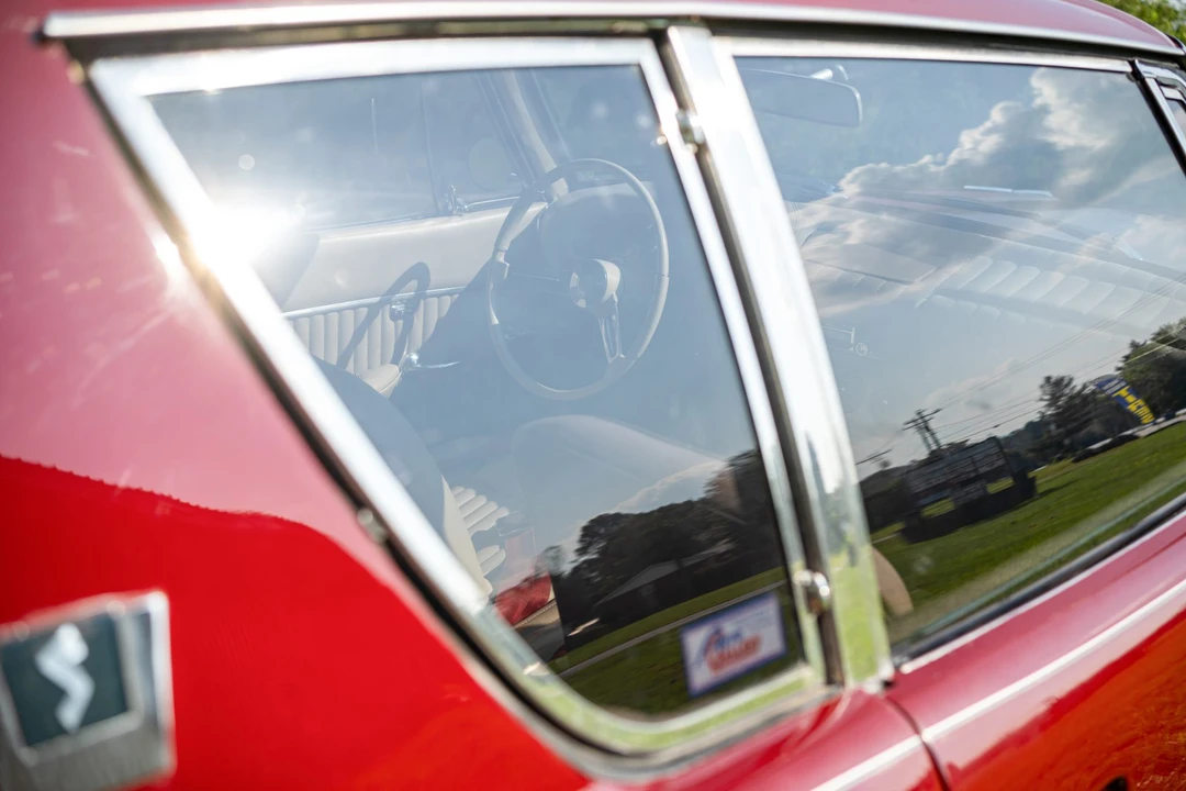1963 Studebaker Avanti - Image 26 of 31