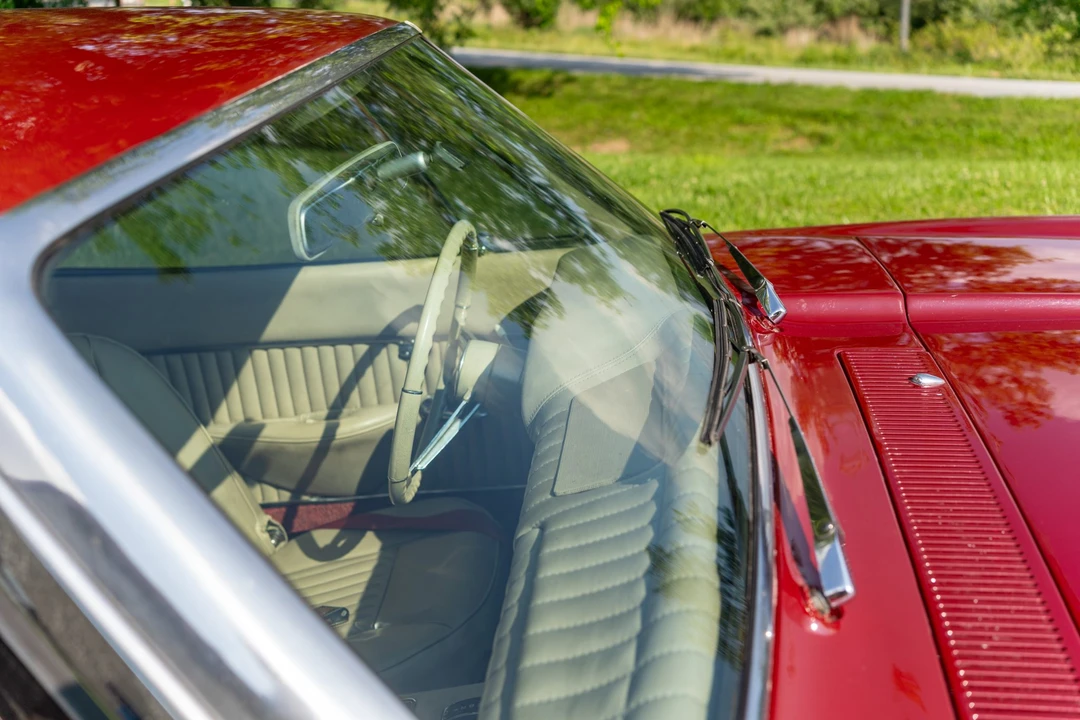 1963 Studebaker Avanti - Image 20 of 31