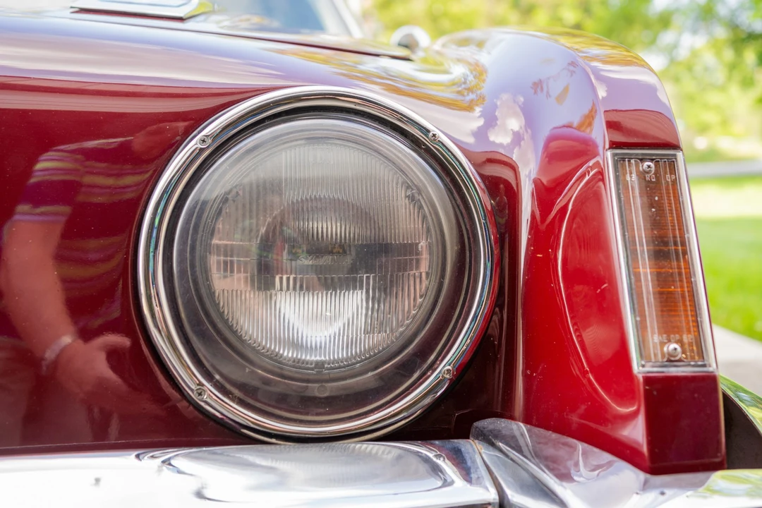 1963 Studebaker Avanti - Image 17 of 31
