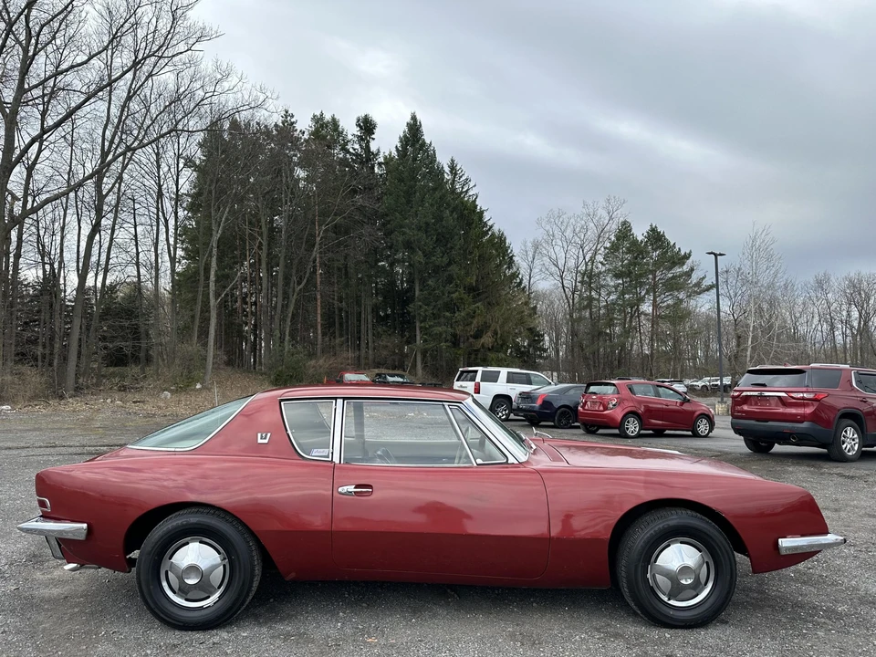1963 Studebaker Avanti - Image 11 of 31