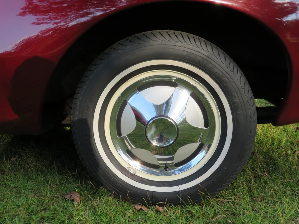 1963 Studebaker Avanti - Image 25 of 31