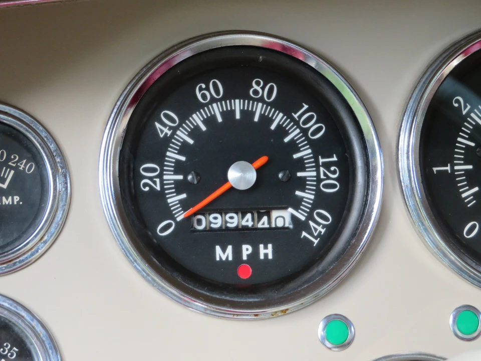 1963 Studebaker Avanti - Image 30 of 31