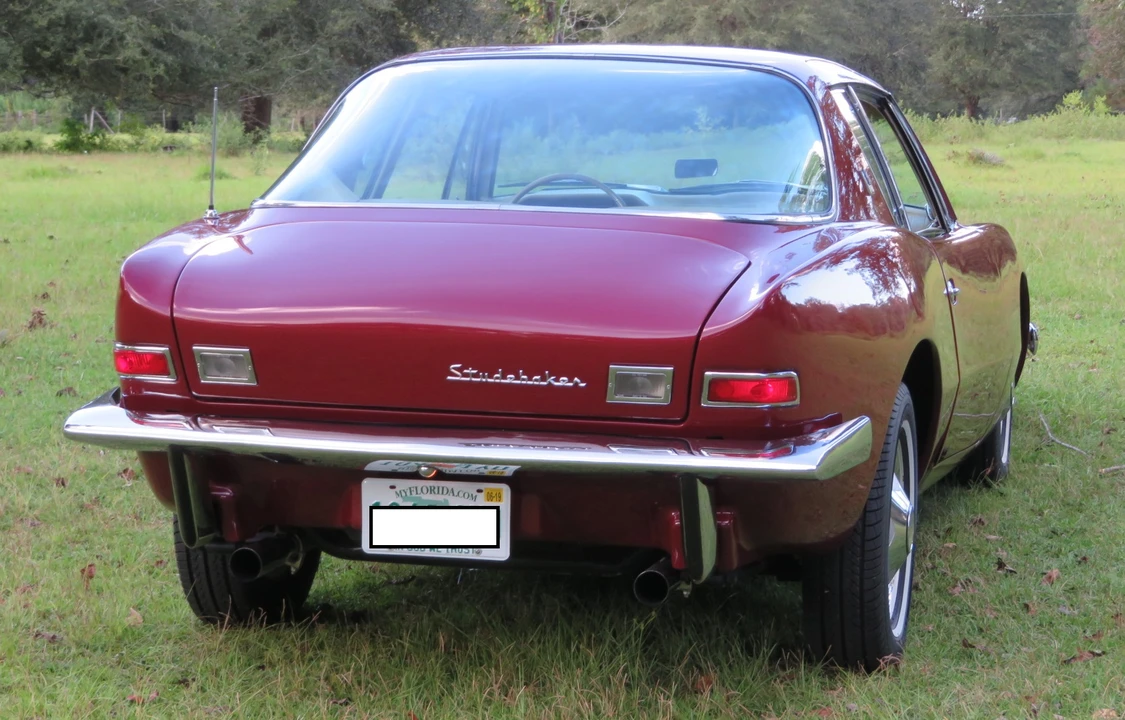1963 Studebaker Avanti - Image 18 of 31