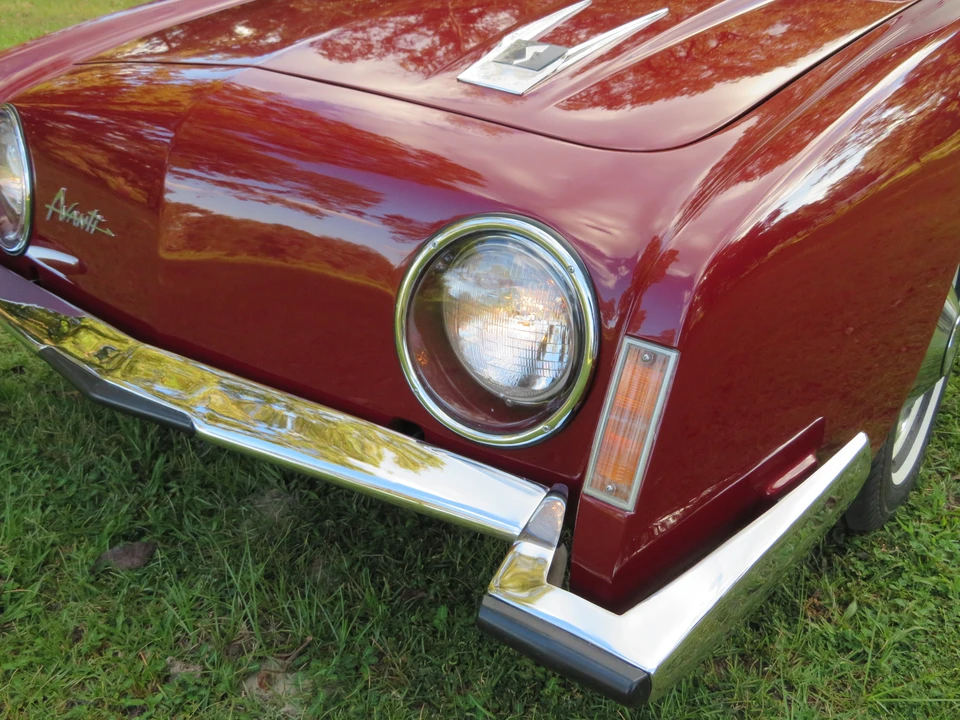 1963 Studebaker Avanti - Image 22 of 31