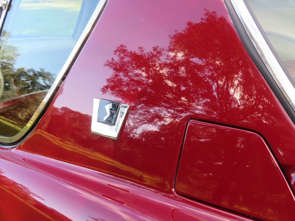 1963 Studebaker Avanti - Image 21 of 31