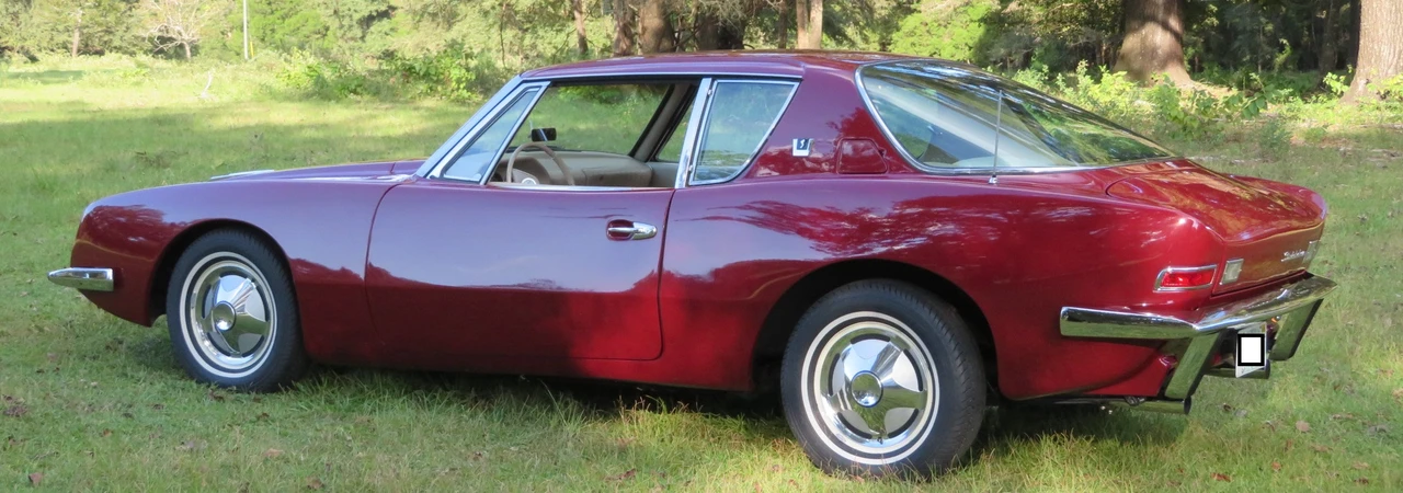 1963 Studebaker Avanti - Image 14 of 31