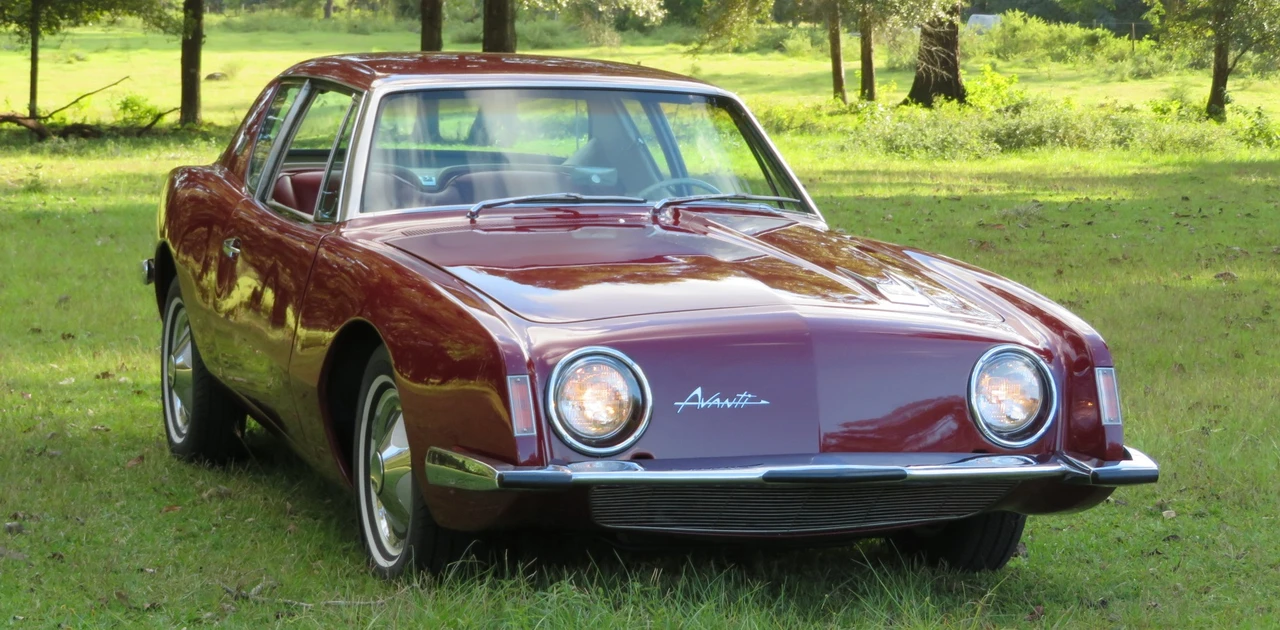 1963 Studebaker Avanti - Image 6 of 31