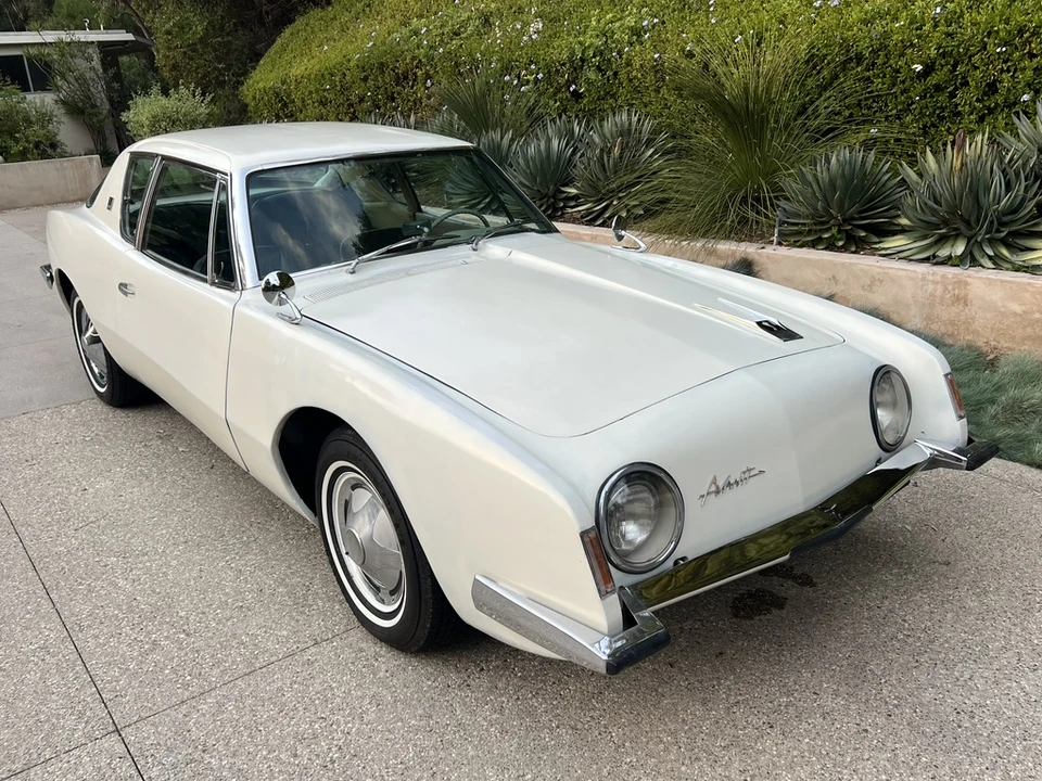 1963 Studebaker Avanti - Image 28 of 31