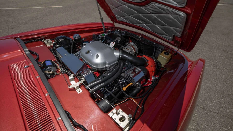 1963 Studebaker Avanti - Image 7 of 31