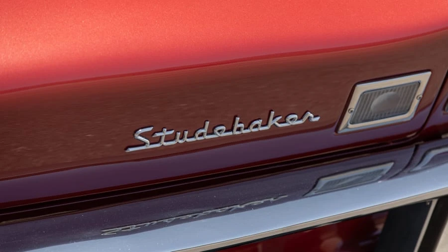 1963 Studebaker Avanti - Image 9 of 31