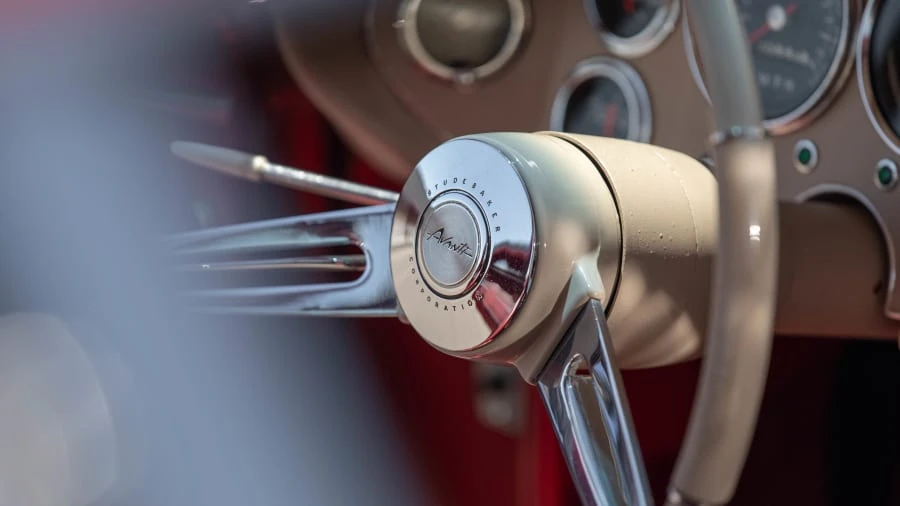 1963 Studebaker Avanti - Image 11 of 31