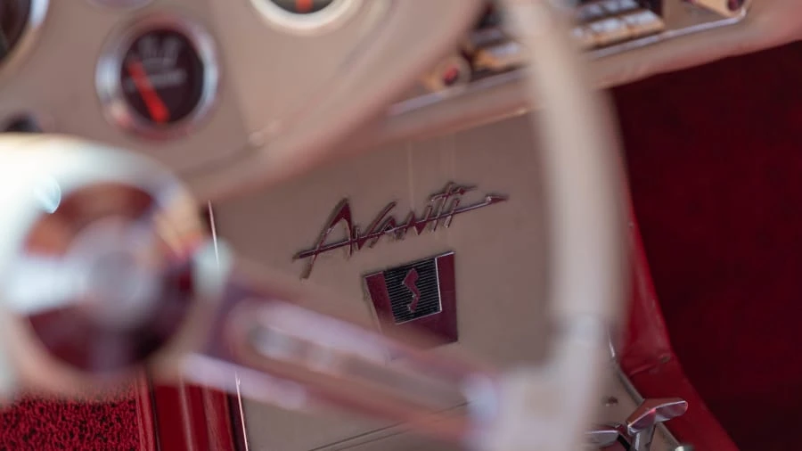 1963 Studebaker Avanti - Image 30 of 31