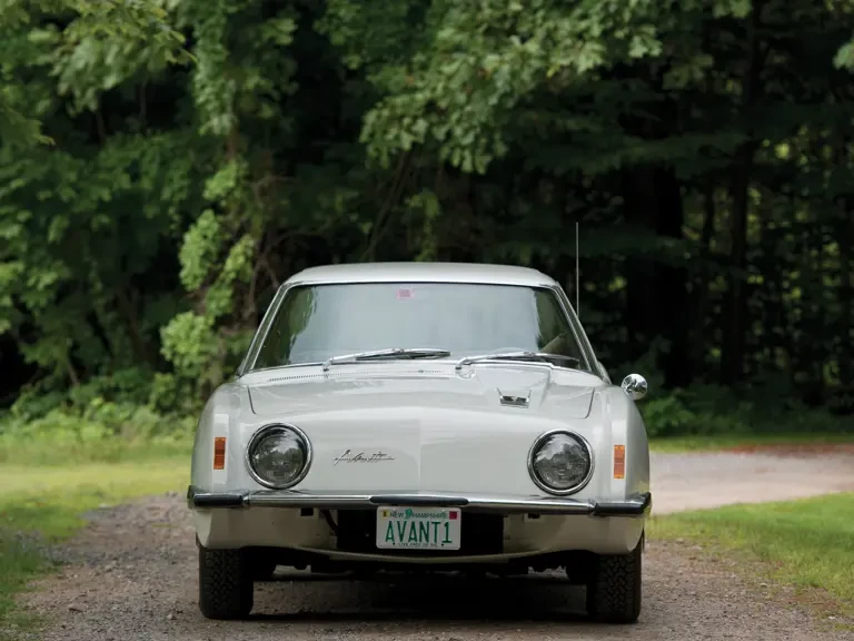1963 Studebaker Avanti - Image 11 of 23