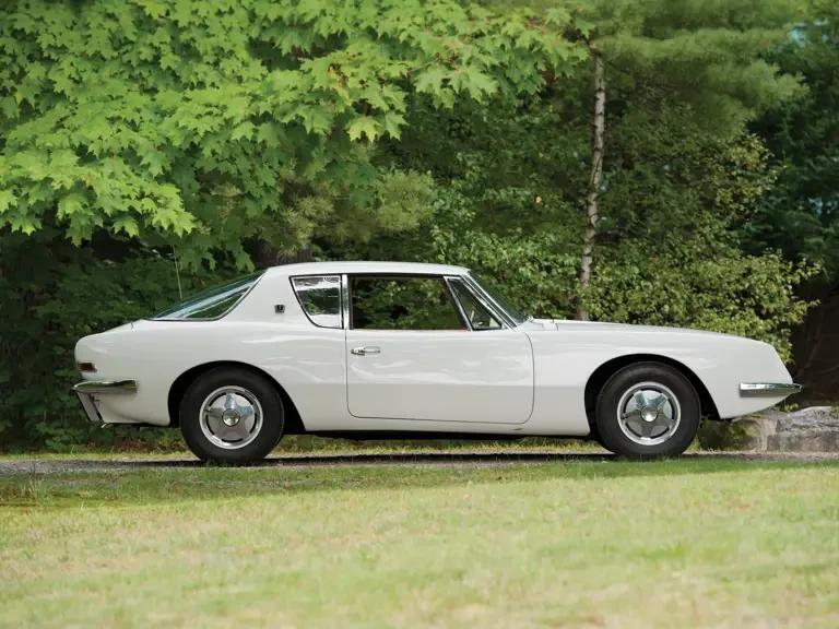 1963 Studebaker Avanti - Image 6 of 23